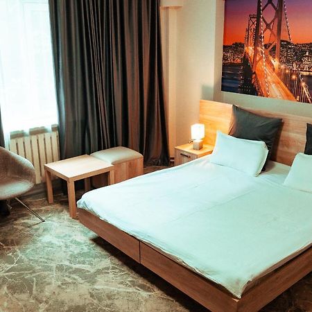 Ocean Hotel Bisjkek Eksteriør billede